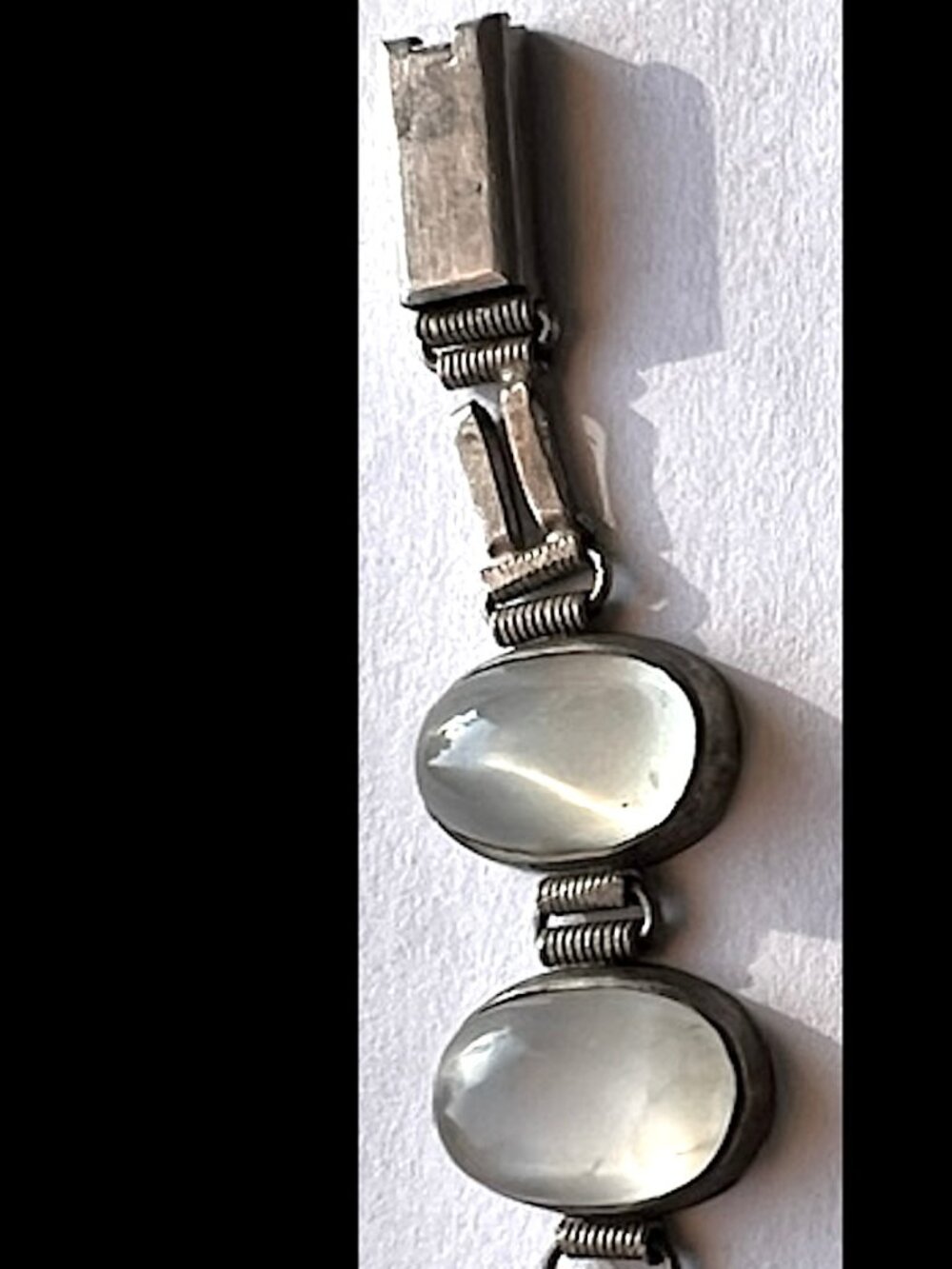 Vintage Silver Tone Moonstone Opalite Cabochon Bracelet 7 7/16" L - Picture 9 of 16